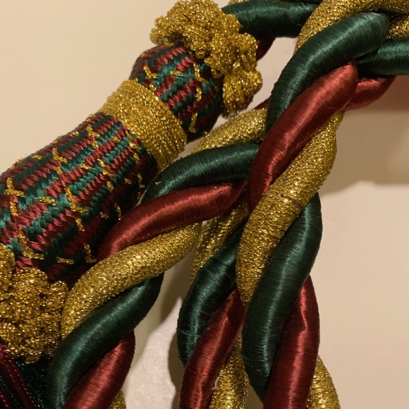 NWT DECORATIVE ROPE GARLANDS. - Picture 3 of 7